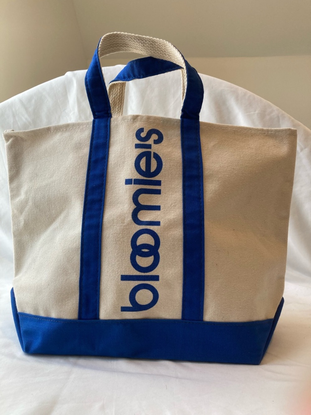 Vintage Bloomies Canvas Tote Bag Bloomingdale's Blue Trim Reusable Shop Book USA